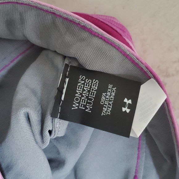 Women's UNDER ARMOUR Coldgear Infrared Magenta Shock Beanie - Picture 6 of 7